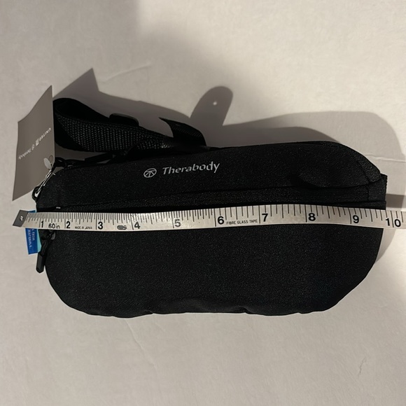 Therabody Travel Amenity Polaris Kit (NWT) - Picture 4 of 9